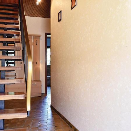 Cozy Home In Sellerich With Kitchen المظهر الخارجي الصورة
